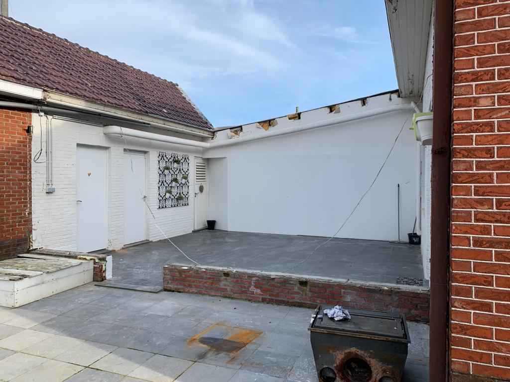 Achterbouw in Houten Constructie, Afgewerkt met Thermowood Ayous en Dakdichting in PVC te Hasselt in Hasselt, foto 3