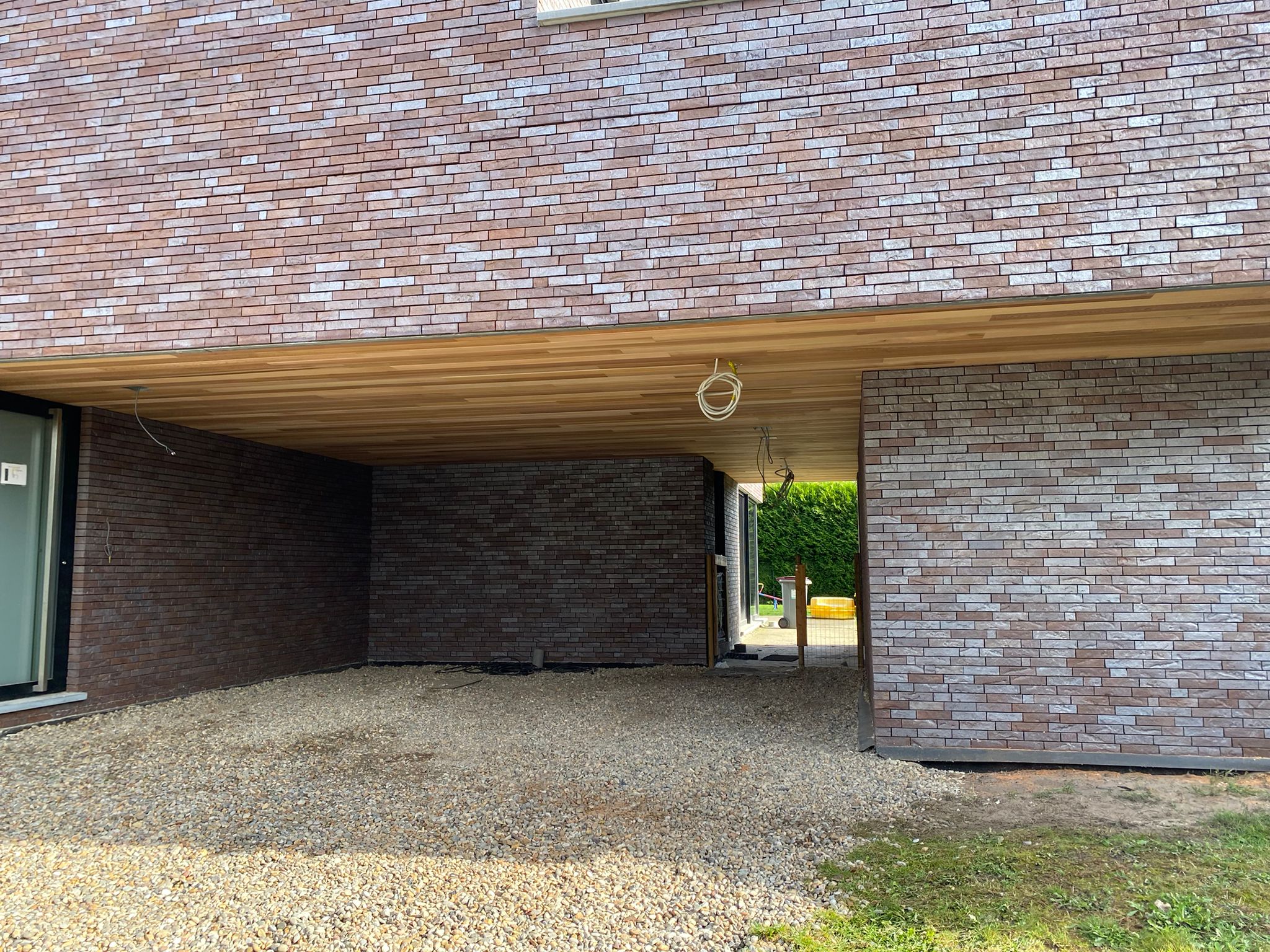 Bekleding van Buitenplafond Uitgevoerd in Cederhout te Mol in Mol, foto 8