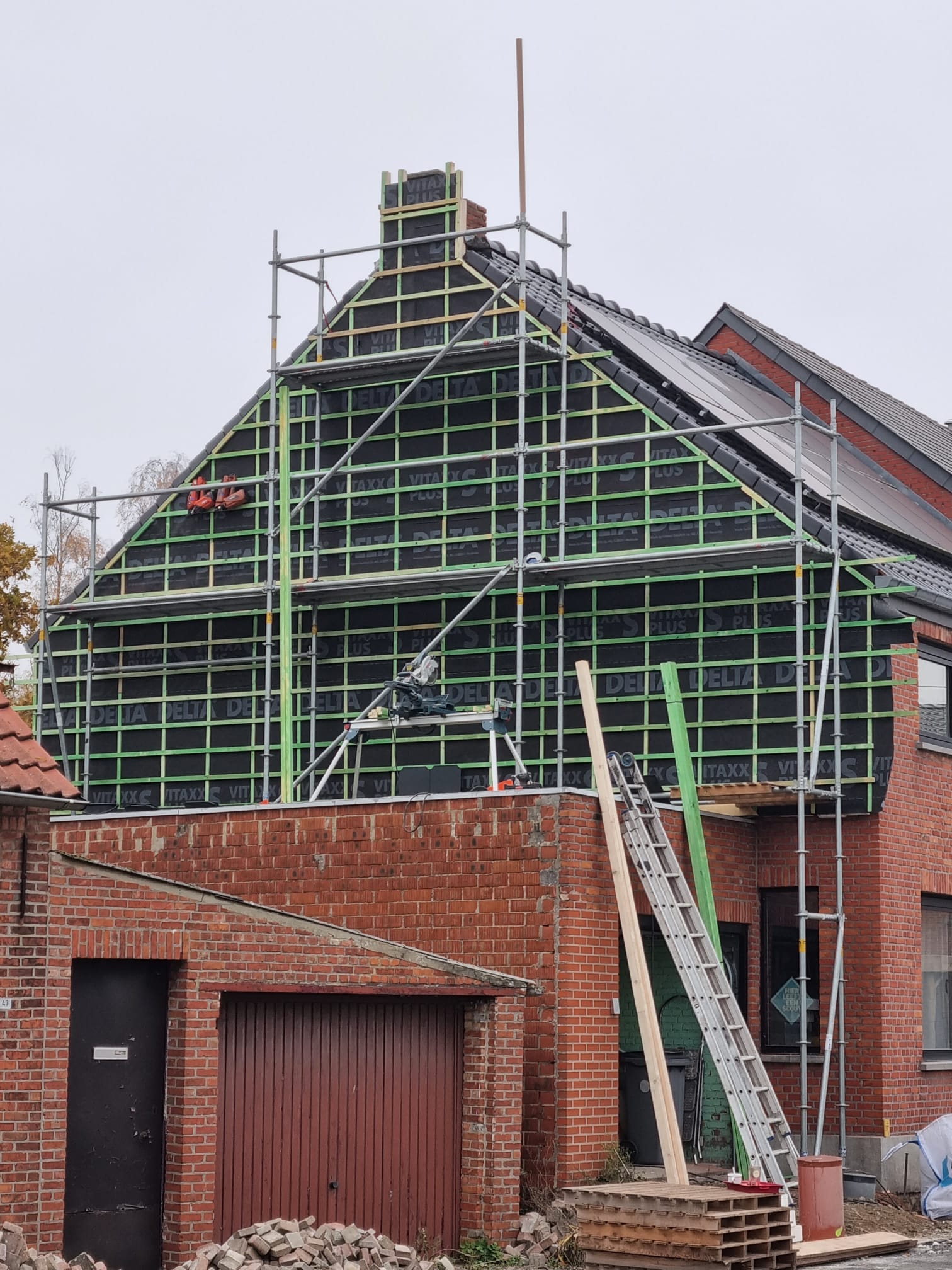 Gevelbekleding met Leien te Rotselaar in Rotselaar, foto 4