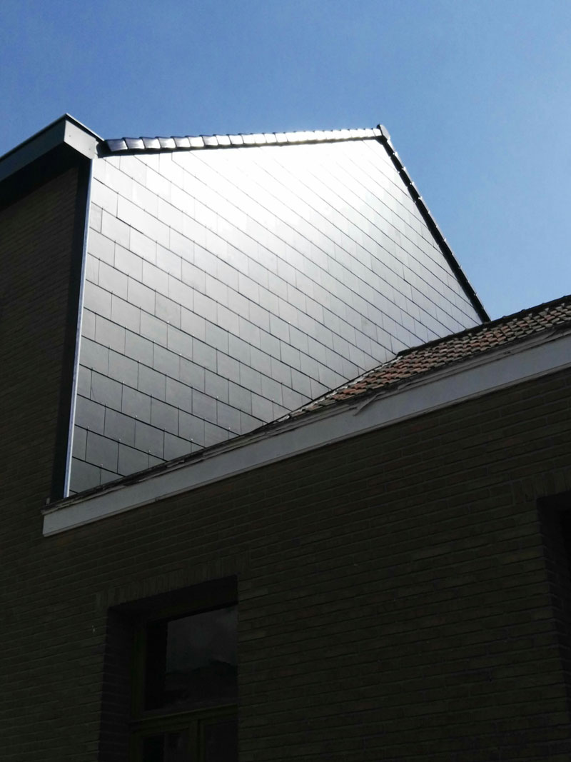 Hellend Dak en Gevelbekleding te Velten-Biesem in Velten-Biesem, foto 2