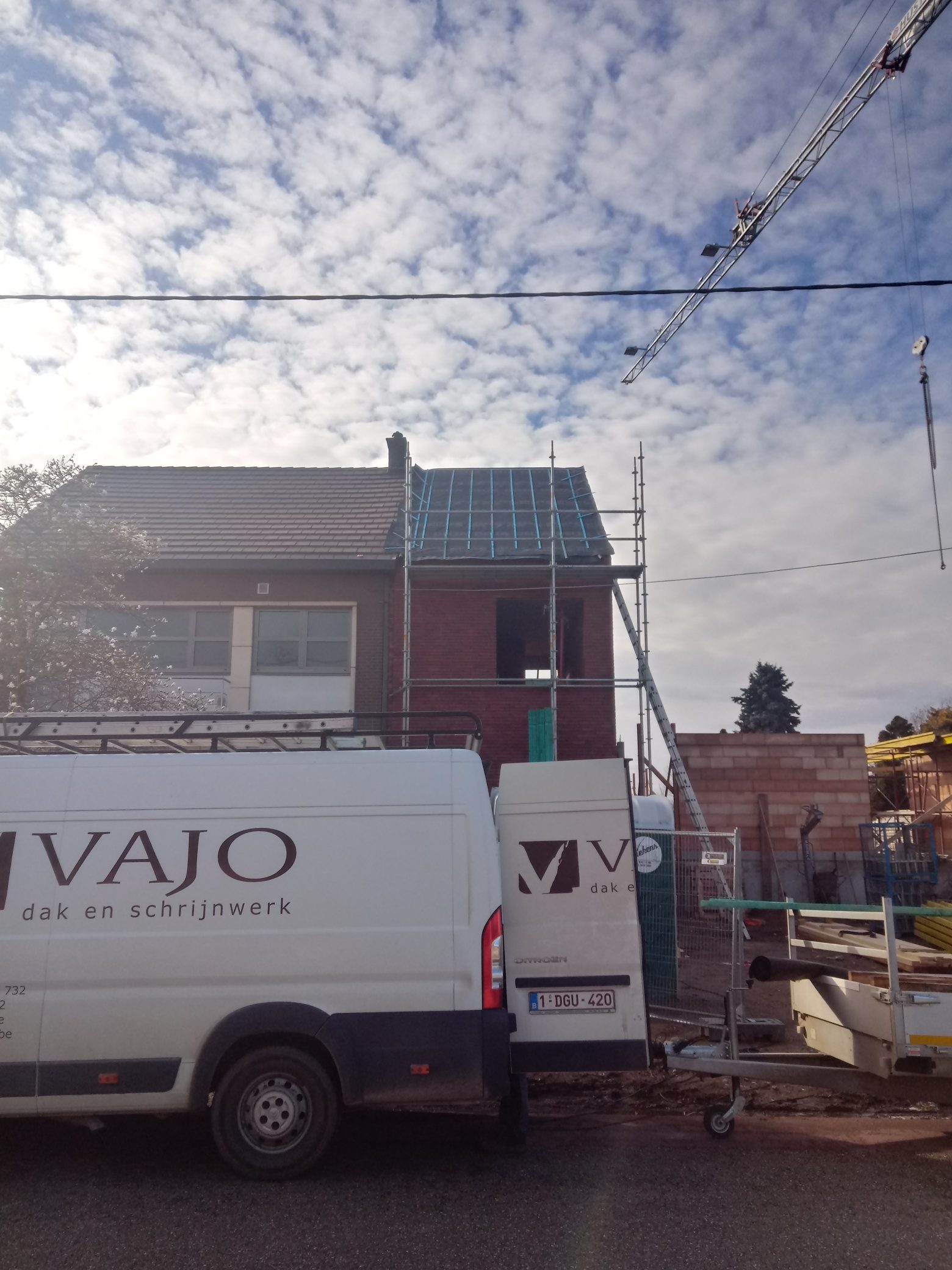 Hellend Dak en Plat Dak van een Nieuwbouw te Hasselt in Hasselt, foto 5