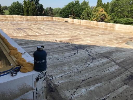 Hellend Dak en Plat Dak van een Nieuwbouw te Hasselt in Hasselt, foto 8