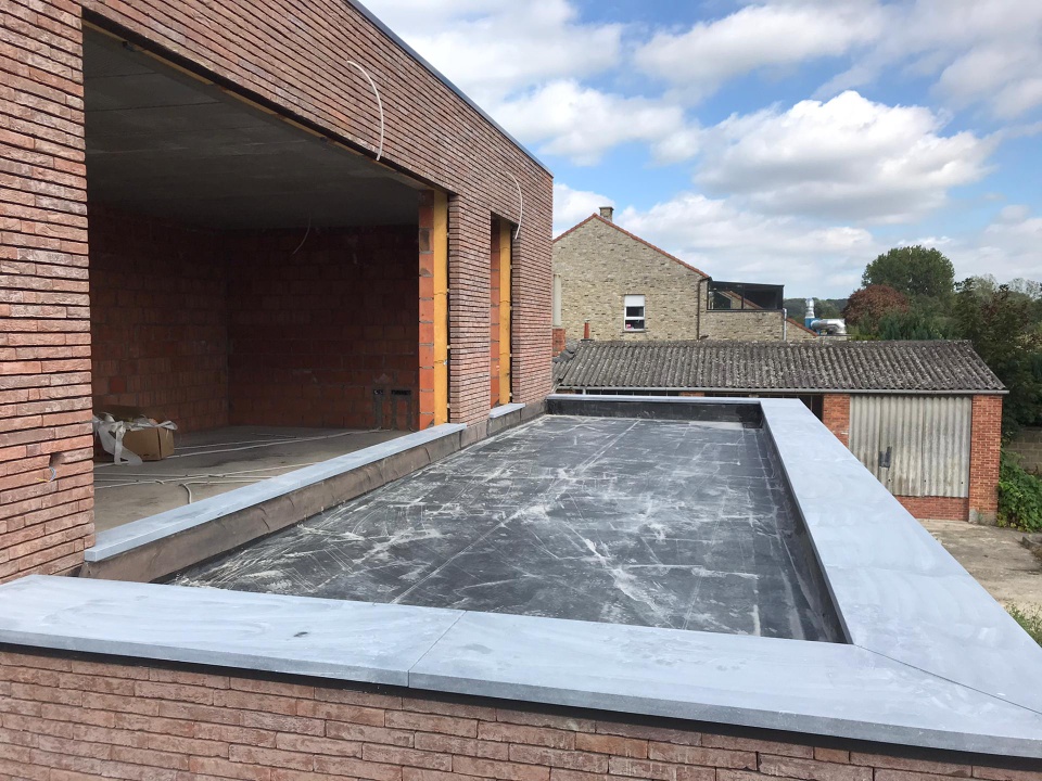 Hellend Dak en Plat Dak van een Nieuwbouw te Rotselaar in Rotselaar, foto 12