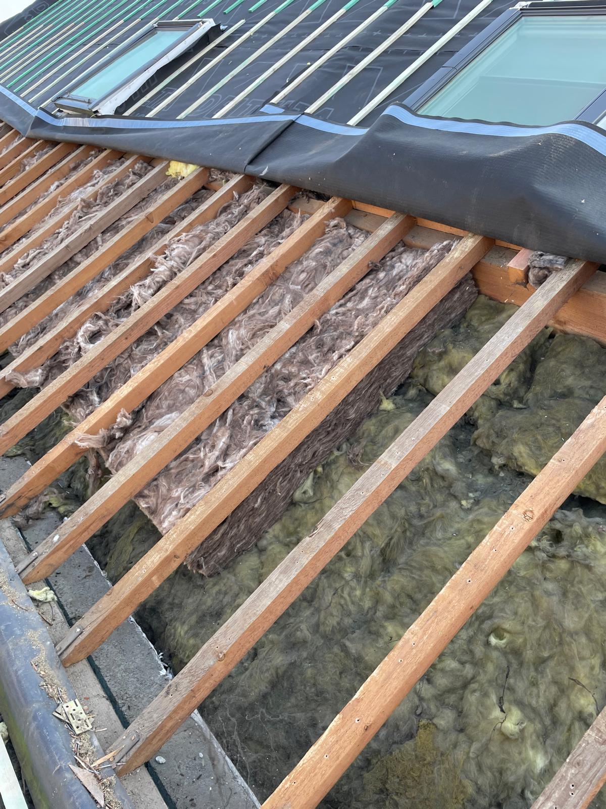 Isolatie Gebruikt Bij Renovatie Hellend Dak te Maasmechelen in Maasmechelen, foto 5