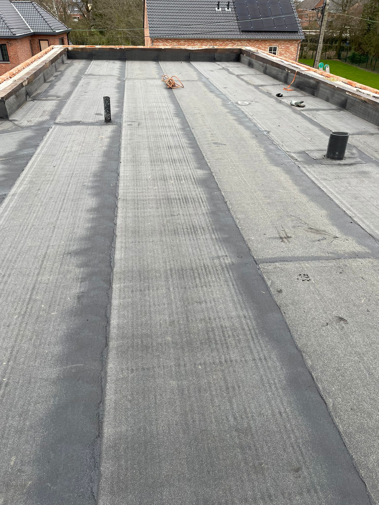Nieuwbouw Plat Dak uit EPDM te Hasselt in Hasselt, foto 2
