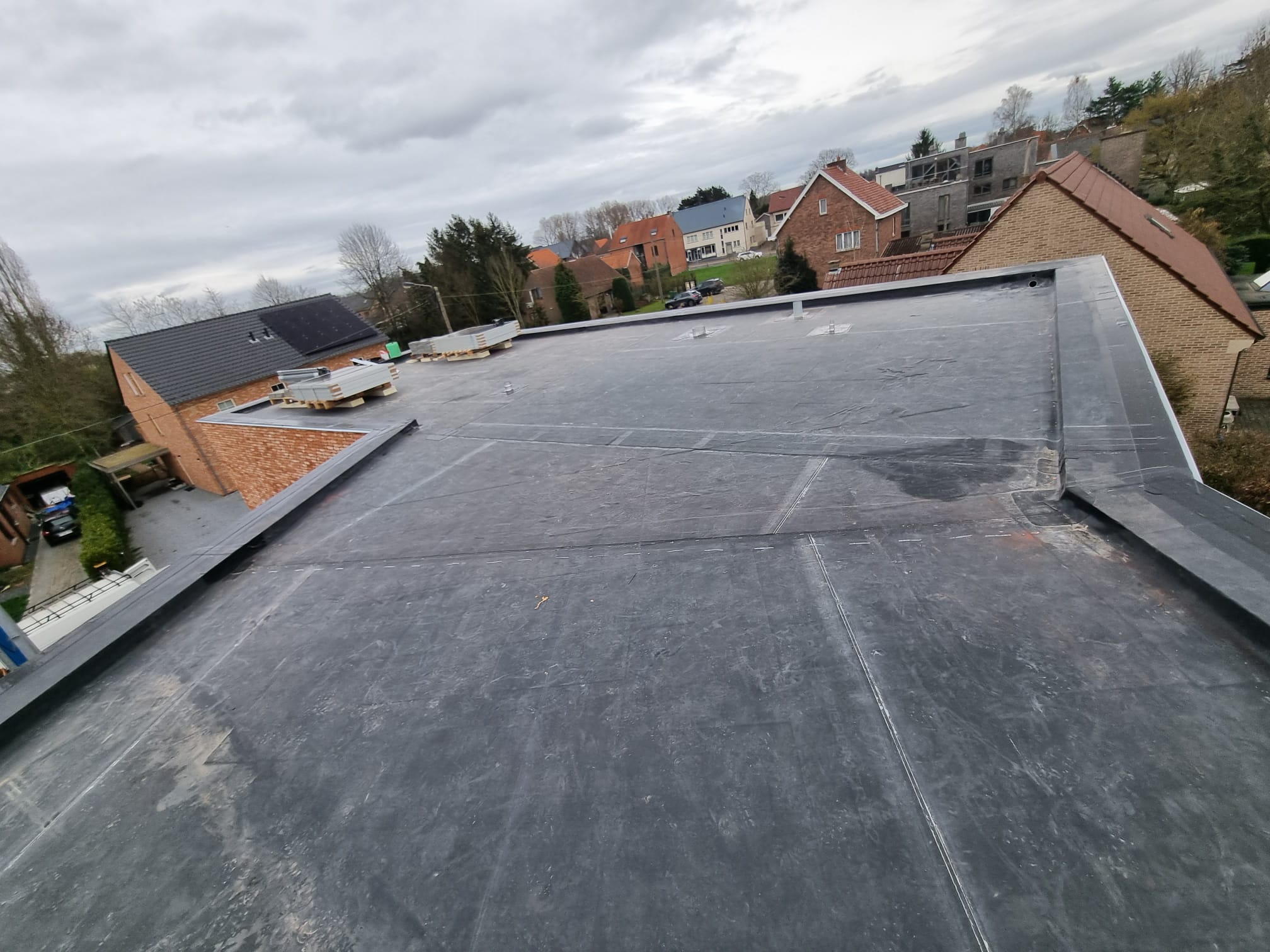 Nieuwbouw Plat Dak uit EPDM te Hasselt in Hasselt, foto 5