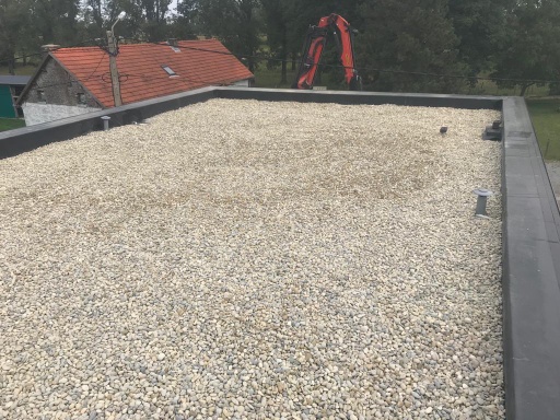 Nieuwbouw te Maasmechelen een Plat Dak met Ballast in Maasmechelen een Plat Dak met Ballast