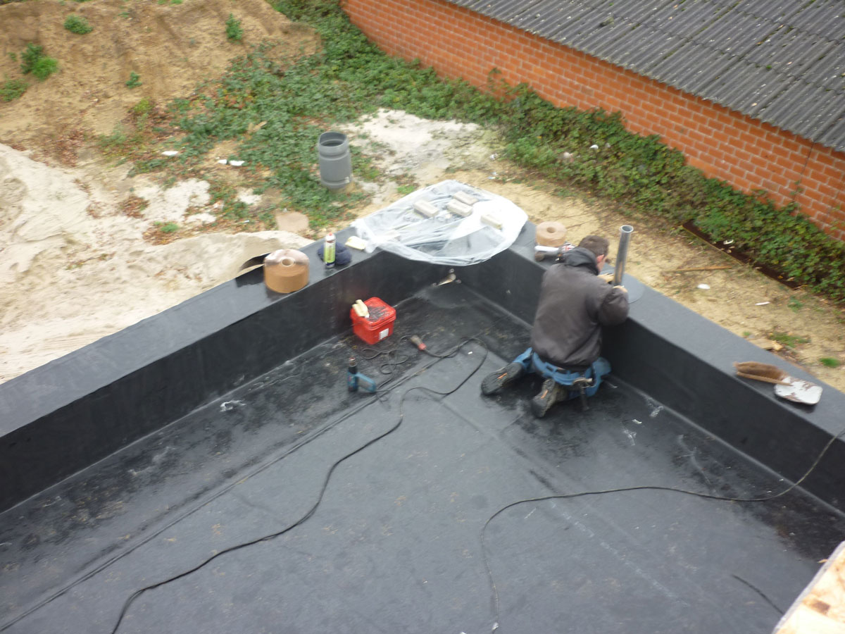 Plat Dak uit EPDM te Maasmechelen in Maasmechelen, foto 2