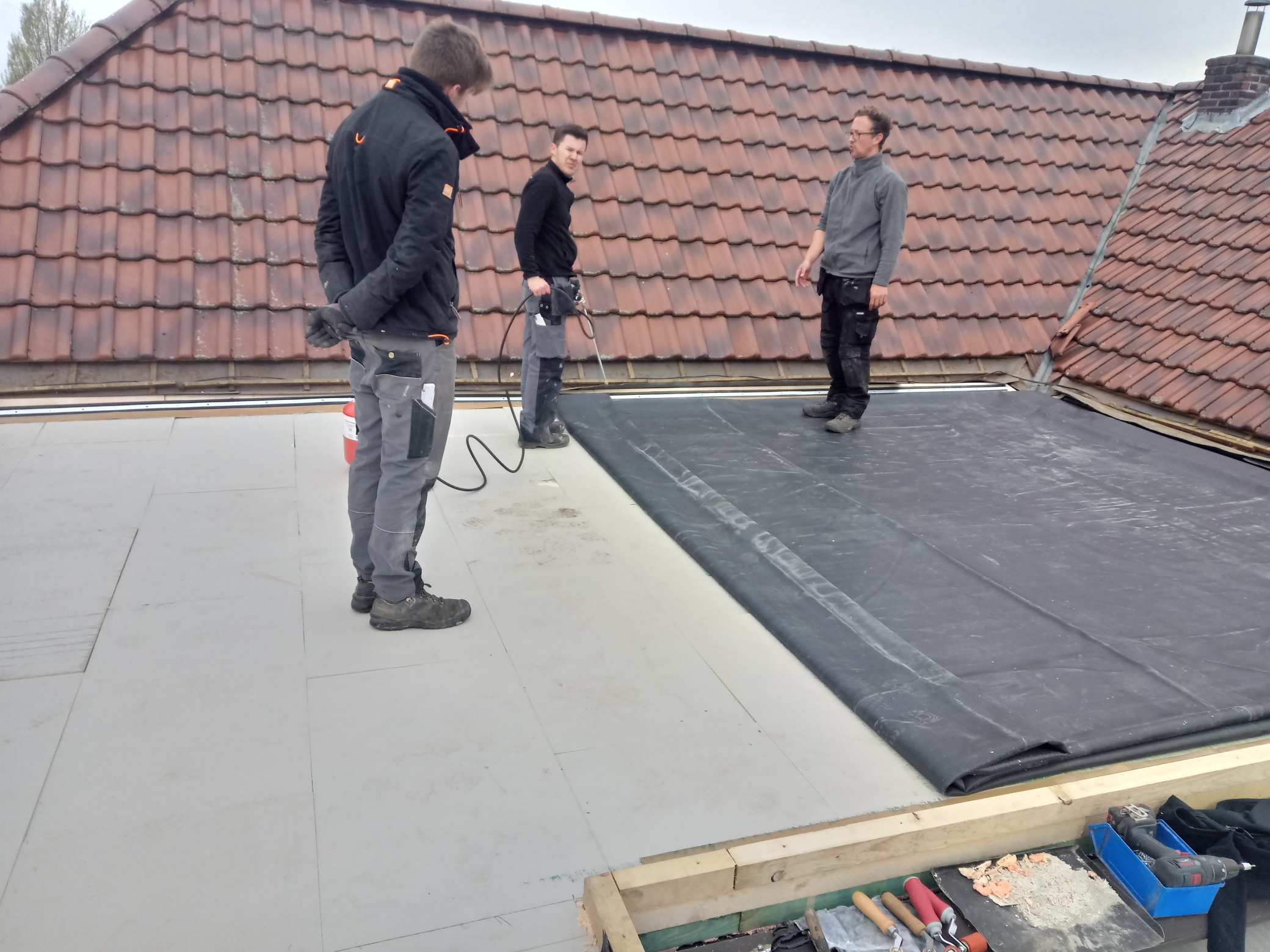 Renovatie Plat Dak uit EPDM en het Plaatsen van een Solartube, foto 9