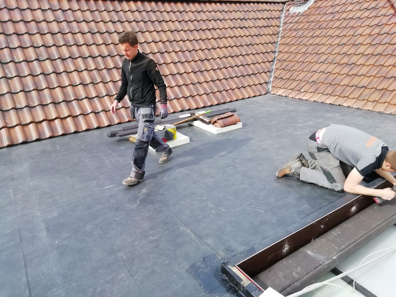 Renovatie Plat Dak uit EPDM en het Plaatsen van een Solartube, foto 11