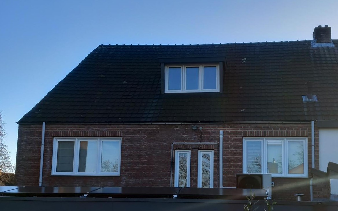 Renovatie Hellend Dak in Sarkingssysteem te Urmond in Urmond, foto 3