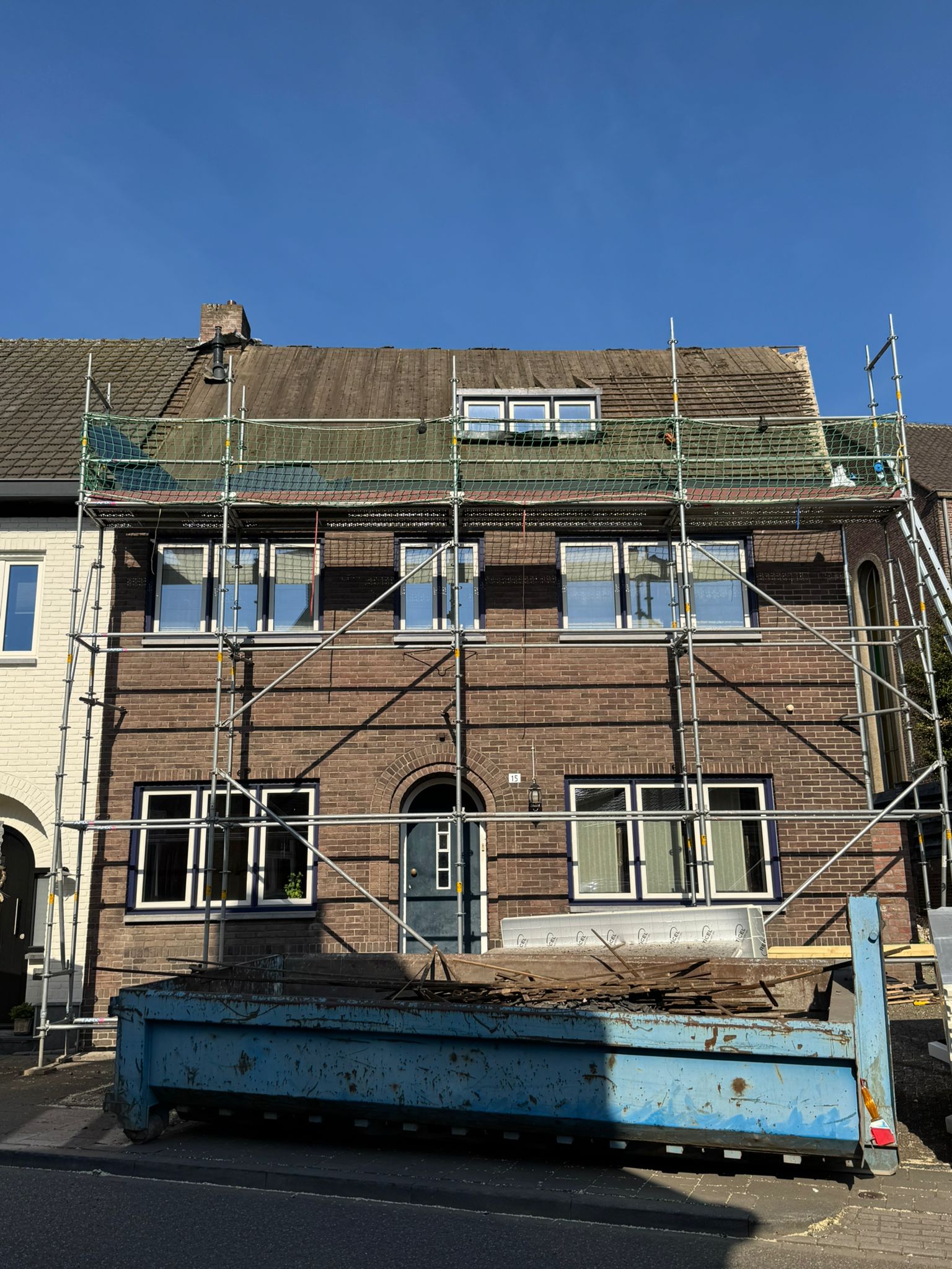 Renovatie Hellend Dak in Sarkingssysteem te Urmond in Urmond, foto 4