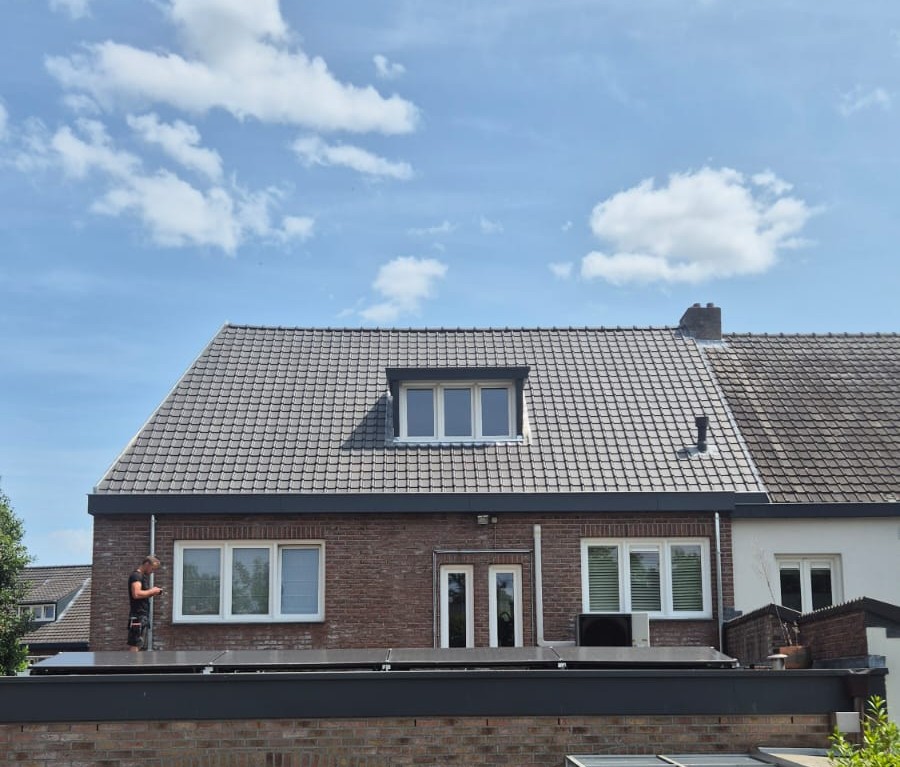 Renovatie Hellend Dak in Sarkingssysteem te Urmond in Urmond, foto 13