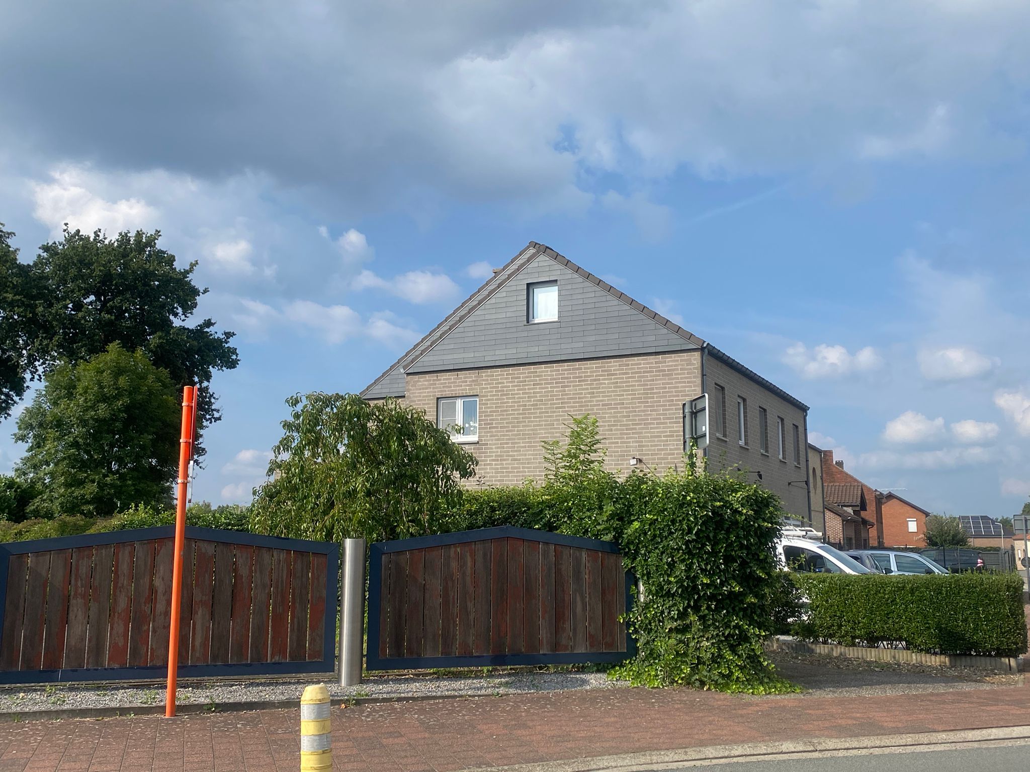 Renovatie van een Hellend Dak met Leien te Eisden in Eisden, foto 4