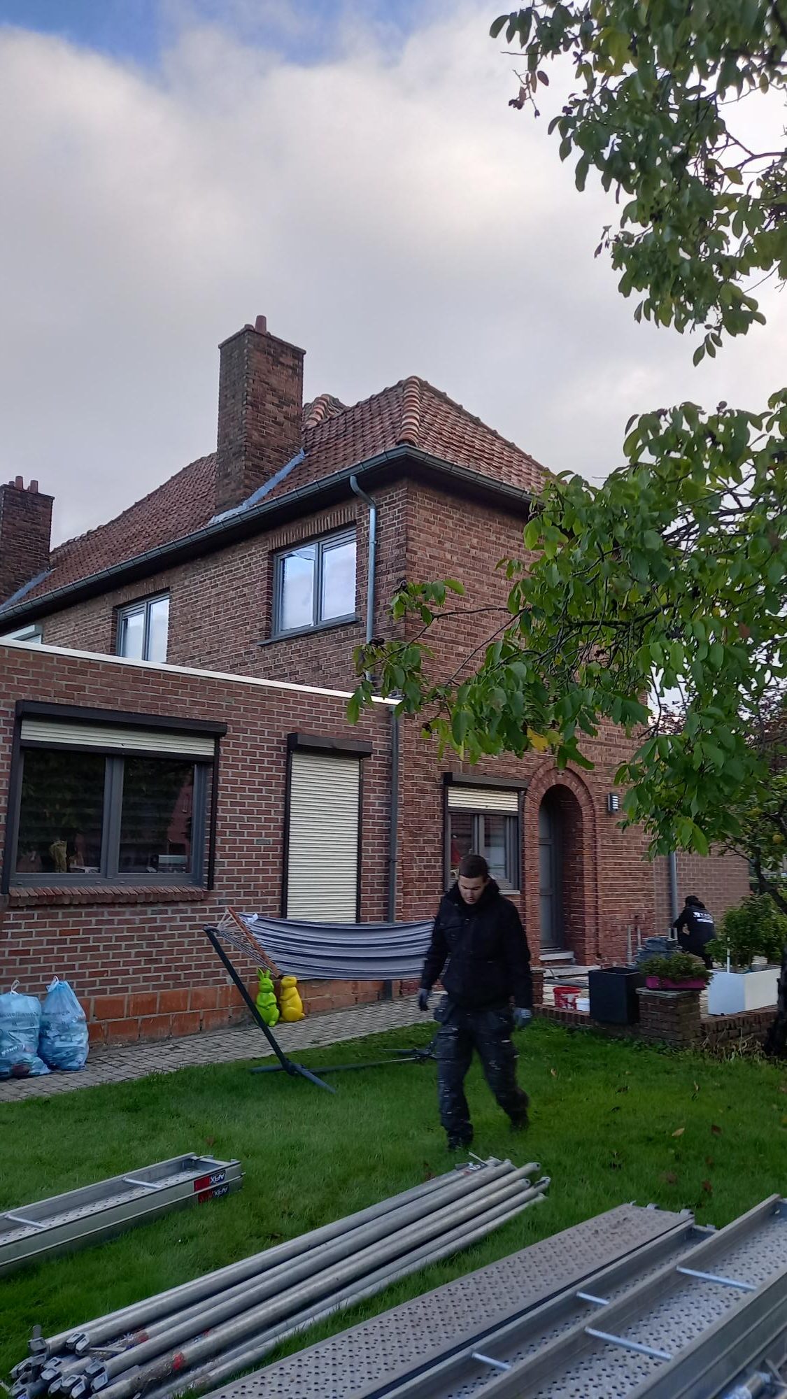 Renovatie van Hellend Dak te Maasmechelen in Maasmechelen, foto 2