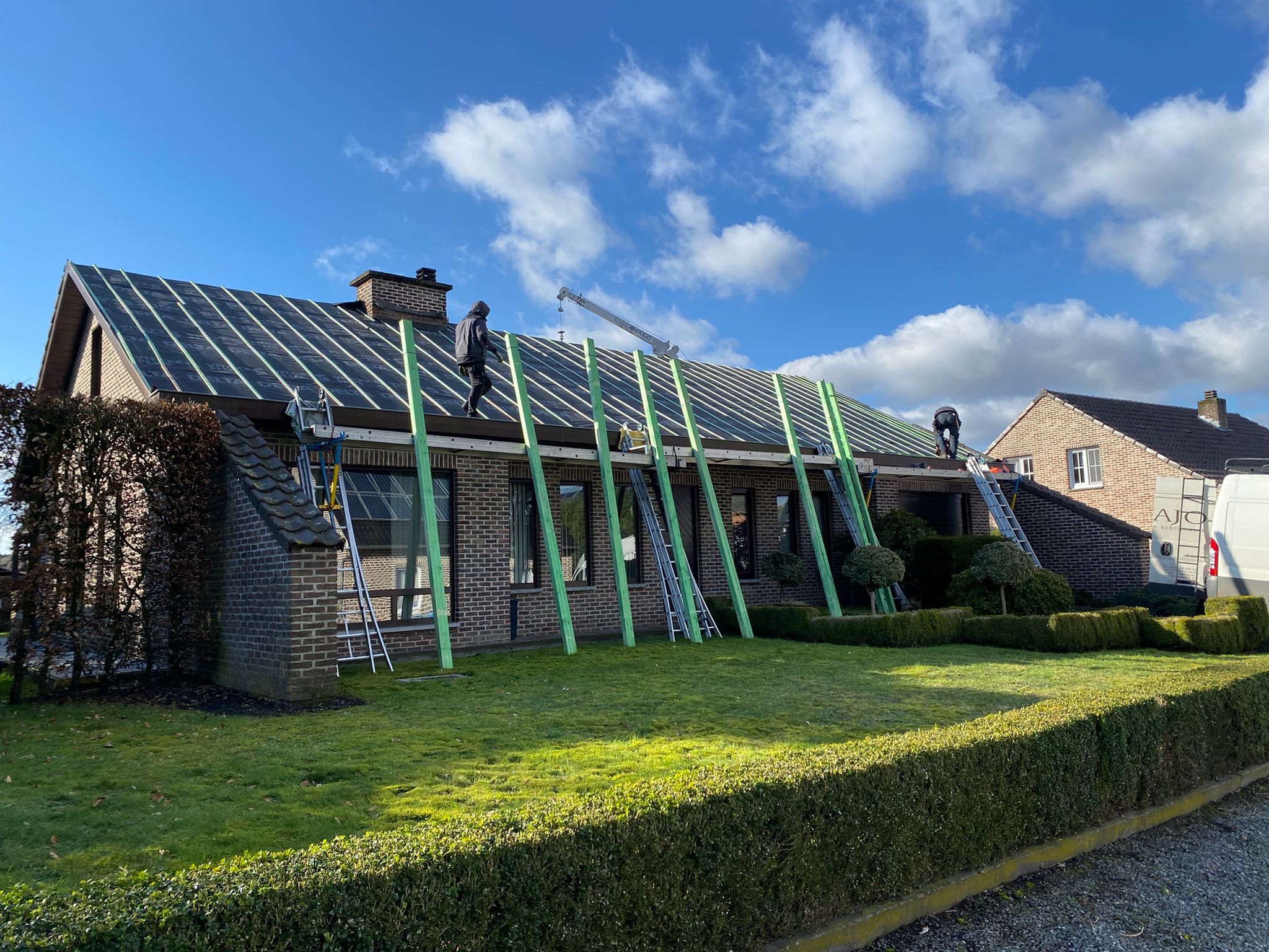 Renovatie van een Hellend Dak te Opoeteren in Opoeteren, foto 3