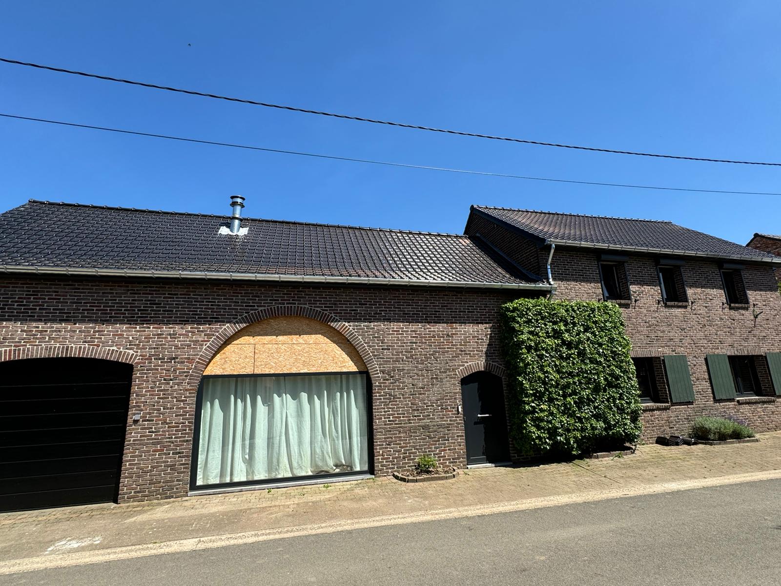 Renovatie Hellend Dak te Dilsen in Dilsen