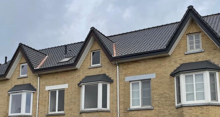 Renovatie Hellend Dak te Lanaken in Lanaken