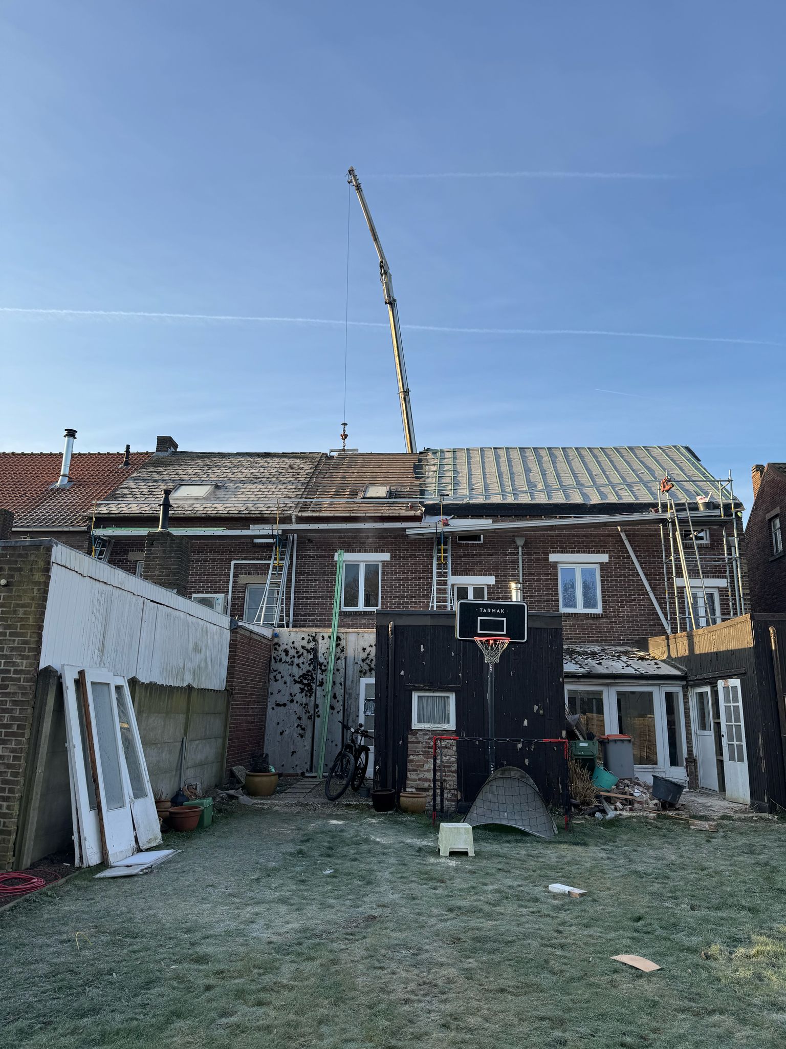 Renovatie Hellend Dak te Lanaken in Lanaken, foto 2