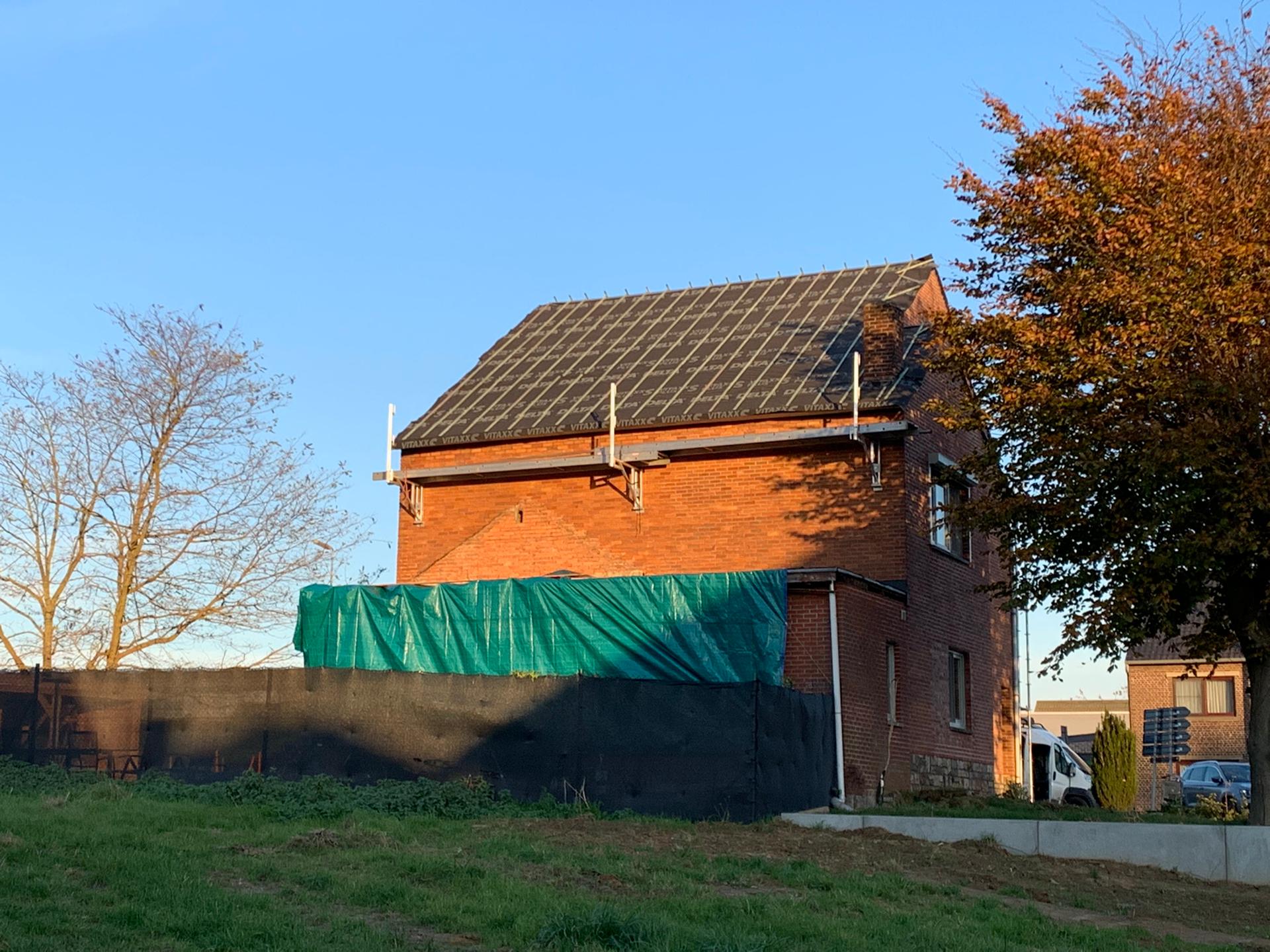 Renovatie van een Hellend en Plat Dak te Hoeselt in Hoeselt, foto 11