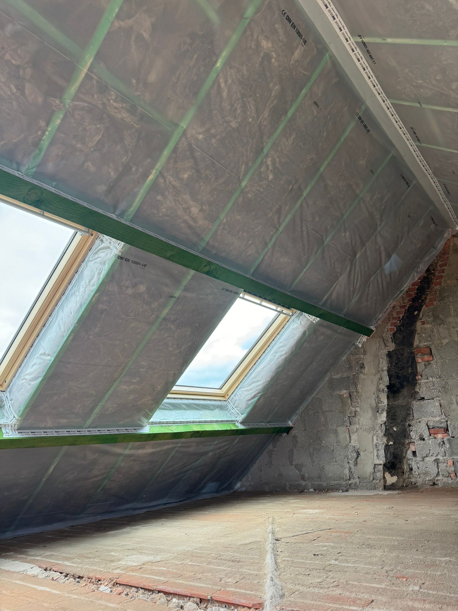Renovatie Hellend en Plat Dak + Isolatie te Diepenbeek in Diepenbeek, foto 9