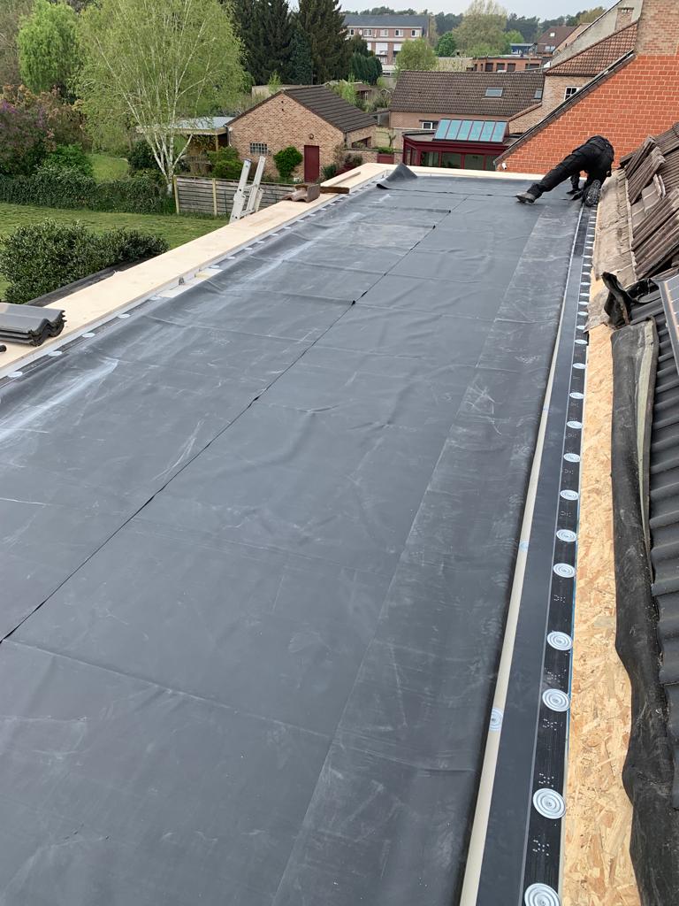 Renovatie van een Hellend- en Plat Dak te Maasmechelen in Maasmechelen, foto 6