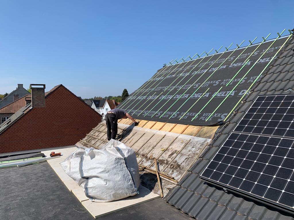 Renovatie van een Hellend- en Plat Dak te Maasmechelen in Maasmechelen, foto 7