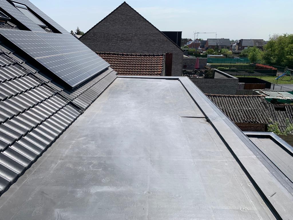 Renovatie van een Hellend- en Plat Dak te Maasmechelen in Maasmechelen, foto 8