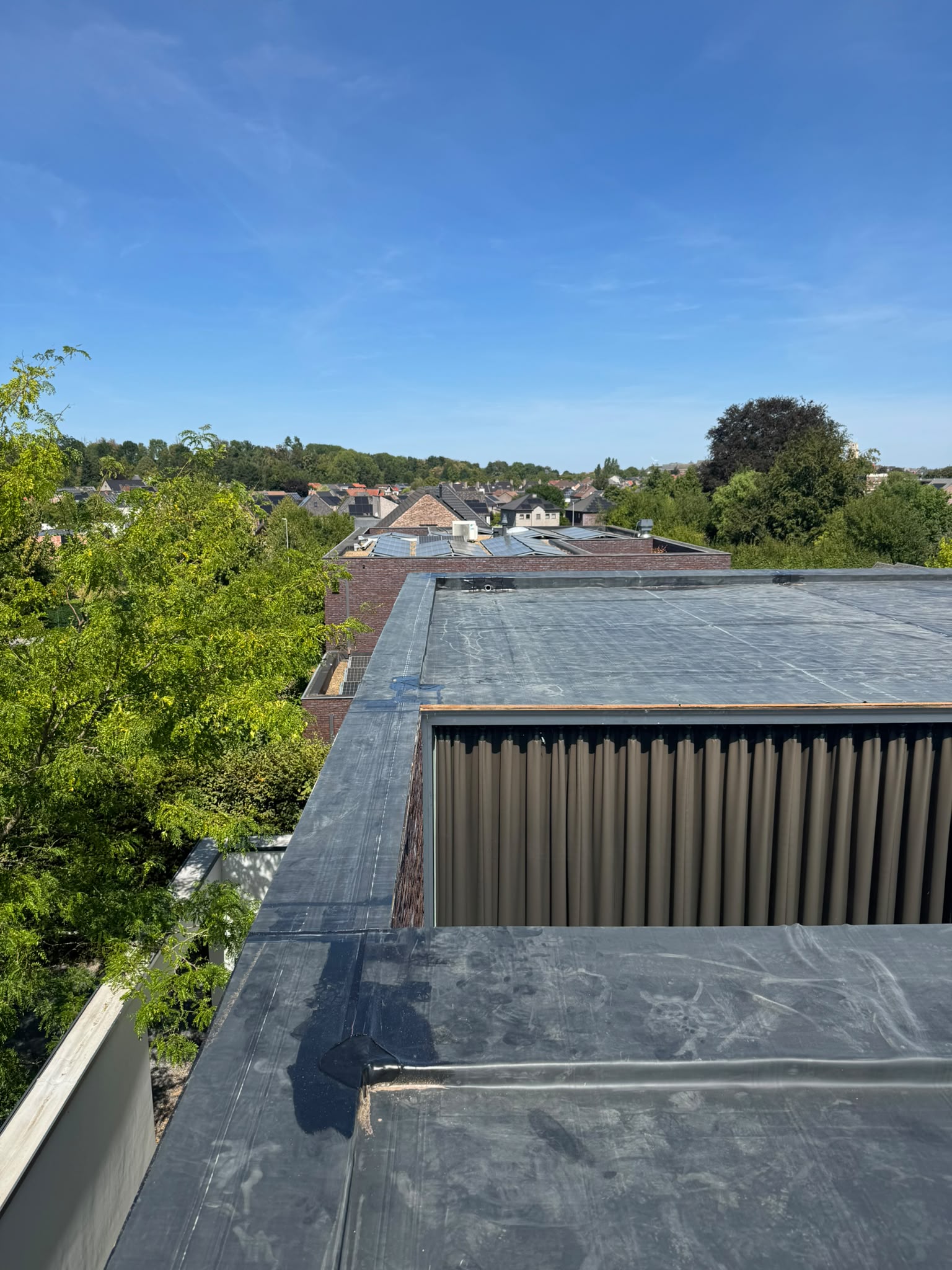 Renovatie Plat Dak met EPDM en Ballast te Tongeren in Tongeren, foto 7