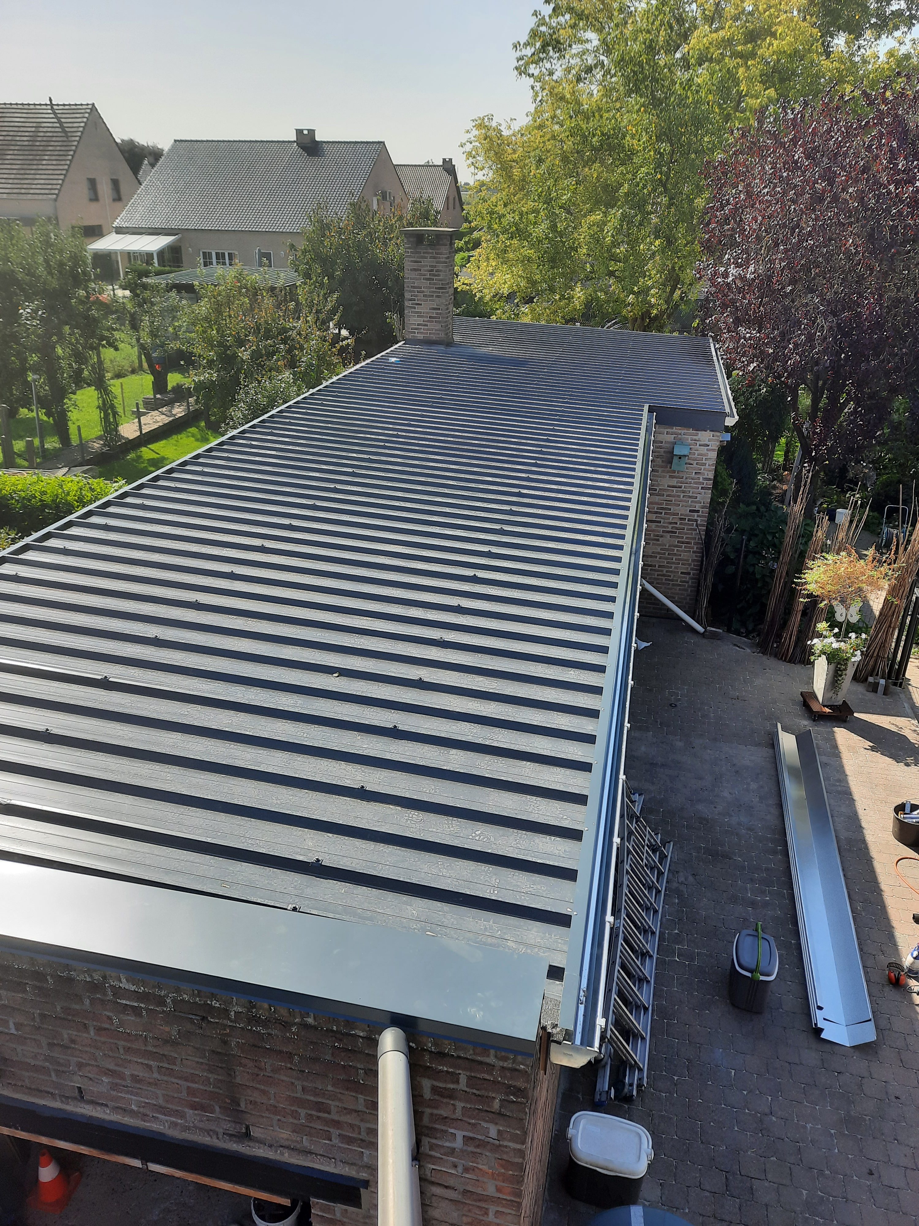 Renovatie van een Plat Dak met Profielplaten te Kotem in Kotem, foto 2