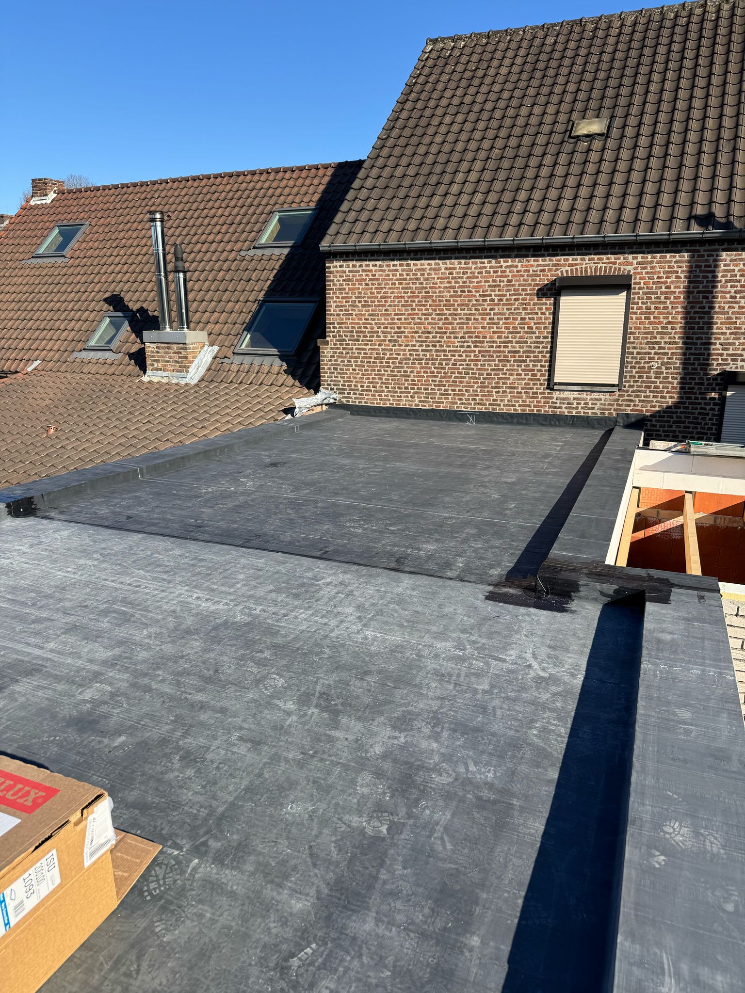Renovatie Plat Dak te Leut in Leut