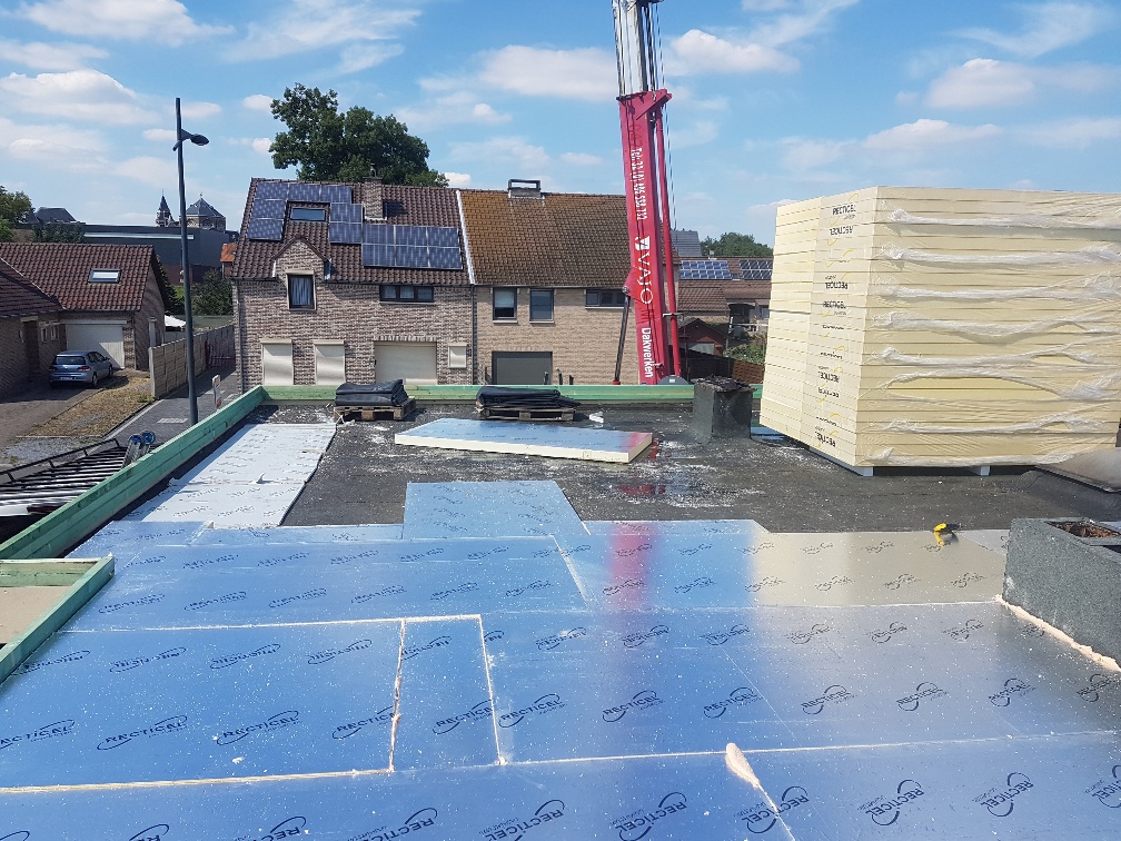 Renovatie Plat Dak uit EPDM te Maasmechelen in Maasmechelen, foto 2