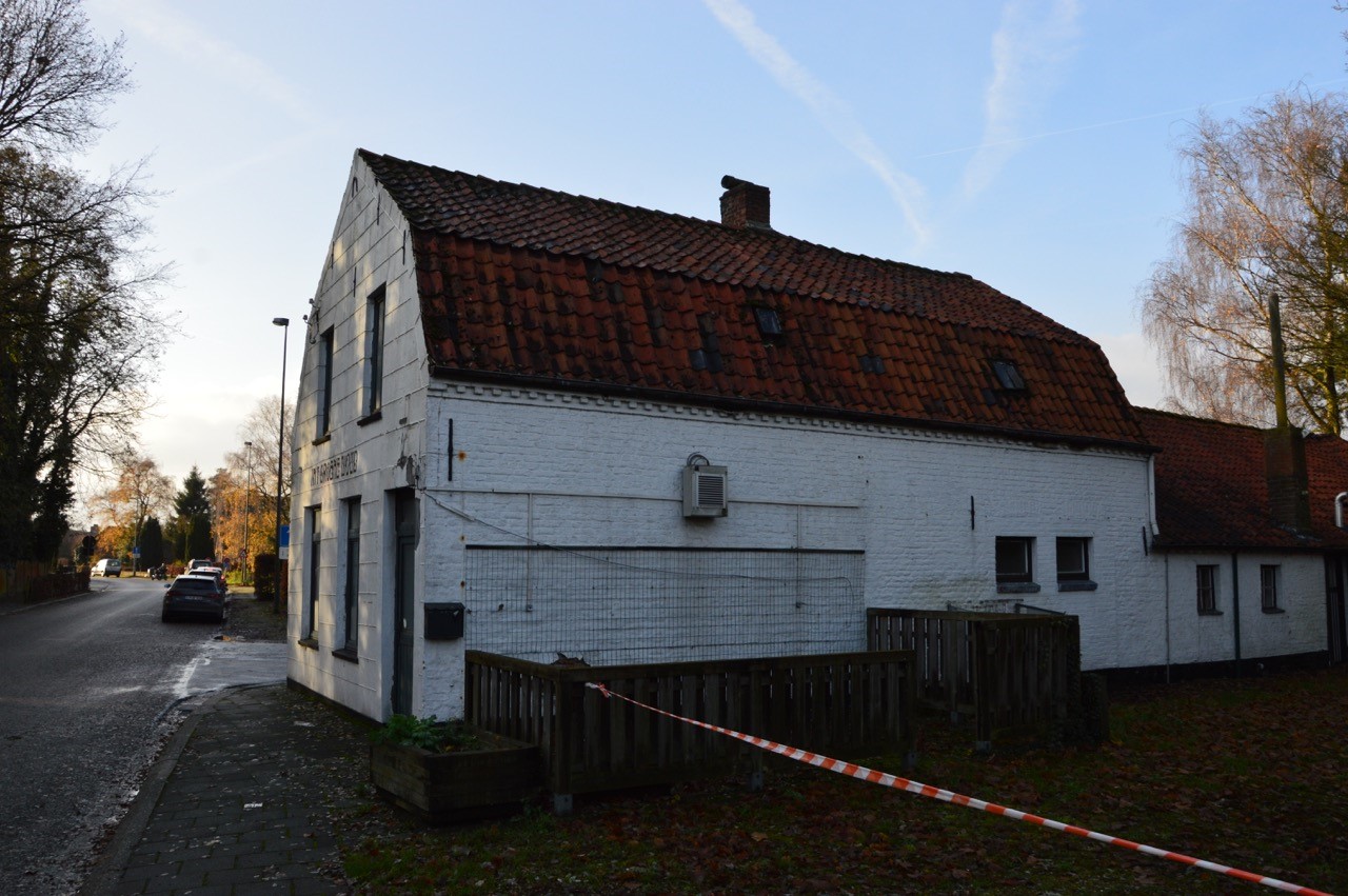 Renovatie van een Hellend Dak + Nieuwbouw Plat Dak te Peer in Peer, foto 2