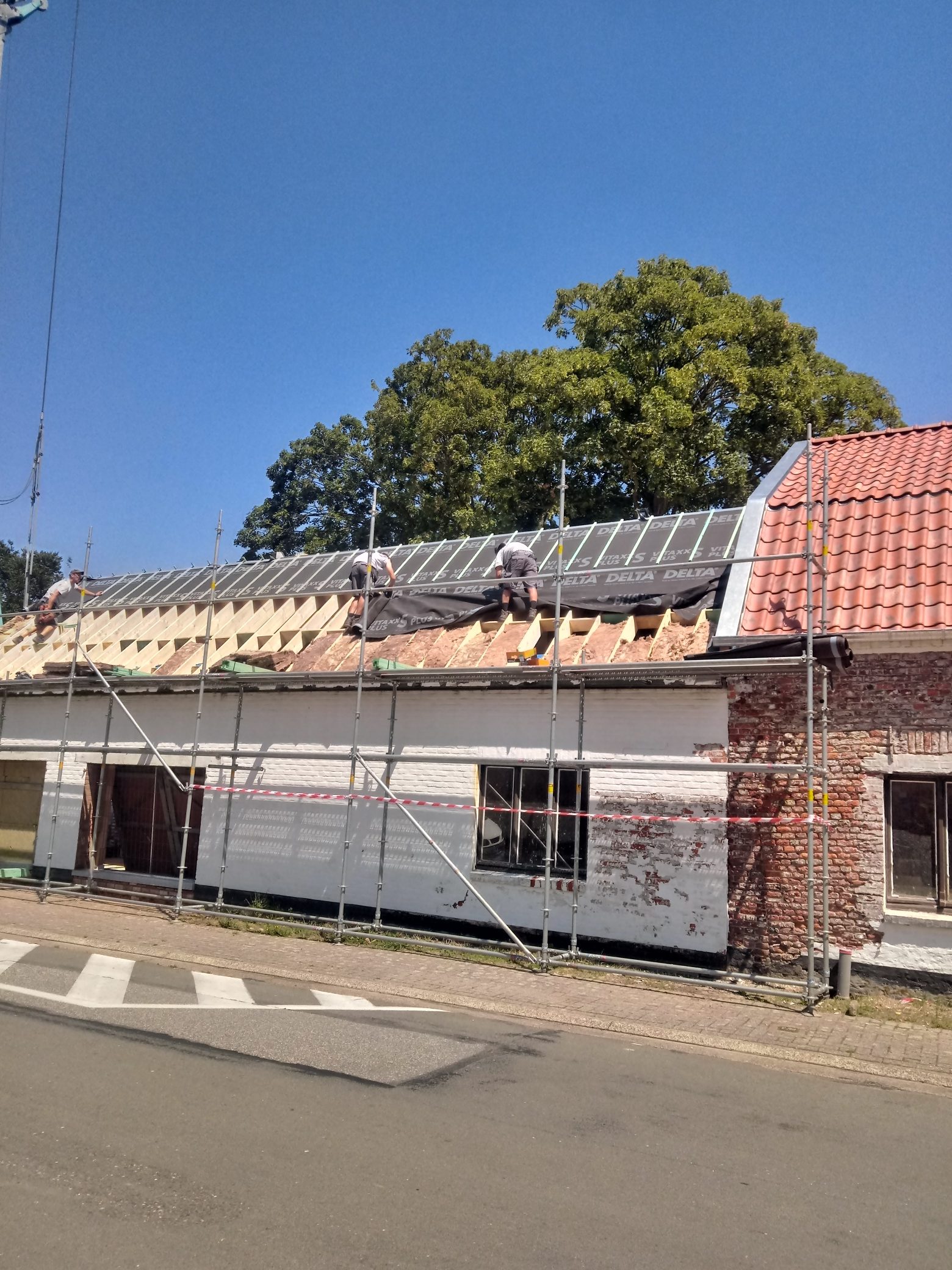 Renovatie van een Hellend Dak + Nieuwbouw Plat Dak te Peer in Peer, foto 8