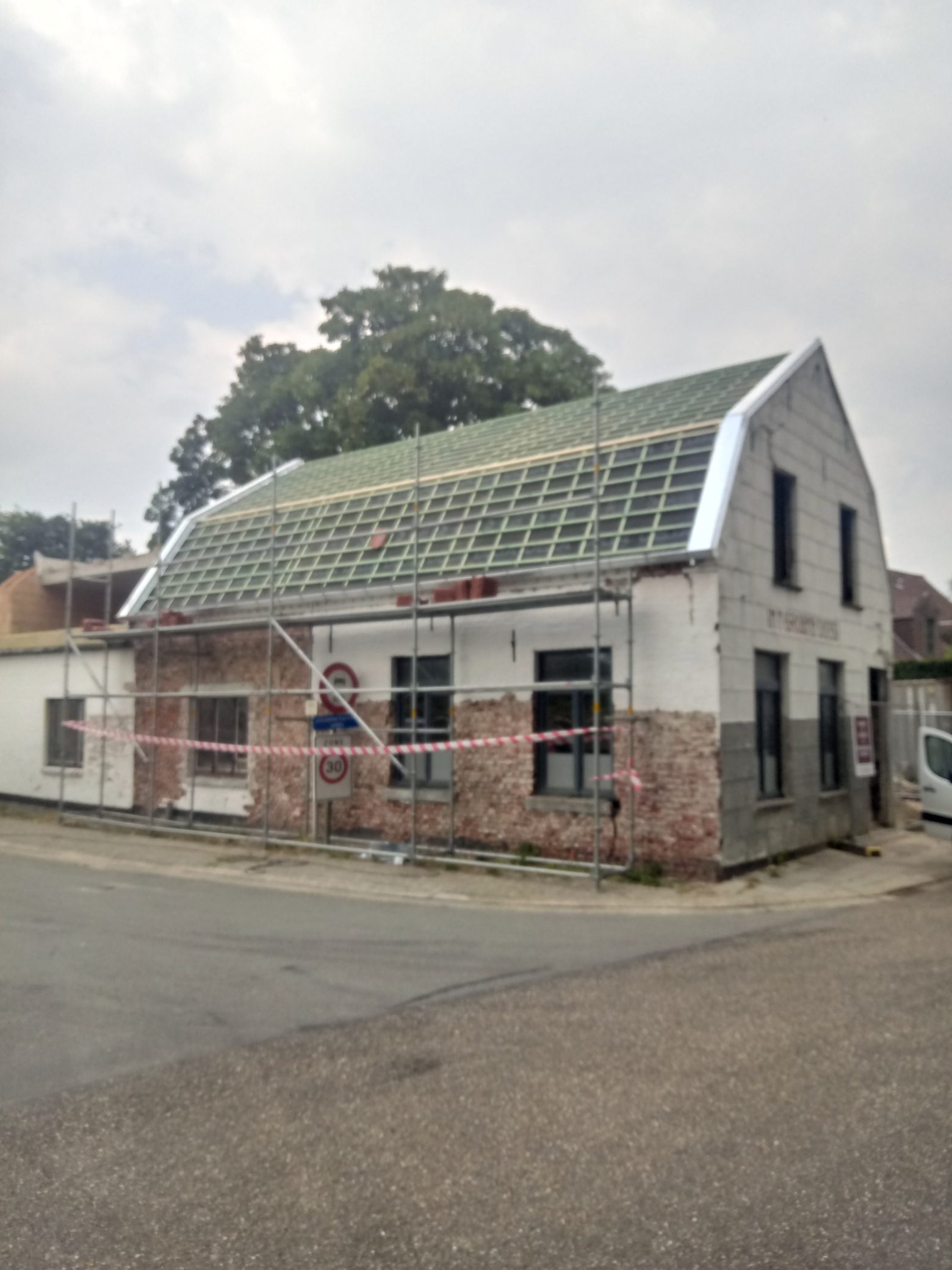 Renovatie van een Hellend Dak + Nieuwbouw Plat Dak te Peer in Peer, foto 9