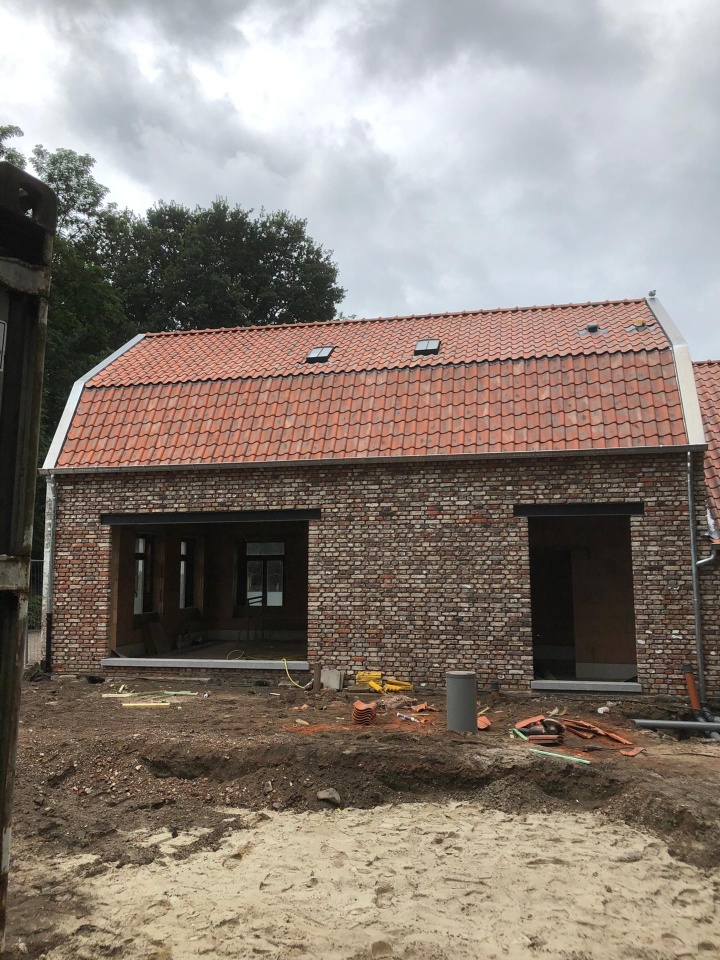 Renovatie van een Hellend Dak + Nieuwbouw Plat Dak te Peer in Peer, foto 19