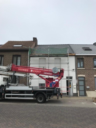 Renovatie van een Hellend Dak te Hasselt I.s.m. Tony Kuypers Bvba in Hasselt I.s.m. Tony Kuypers Bvba, foto 4
