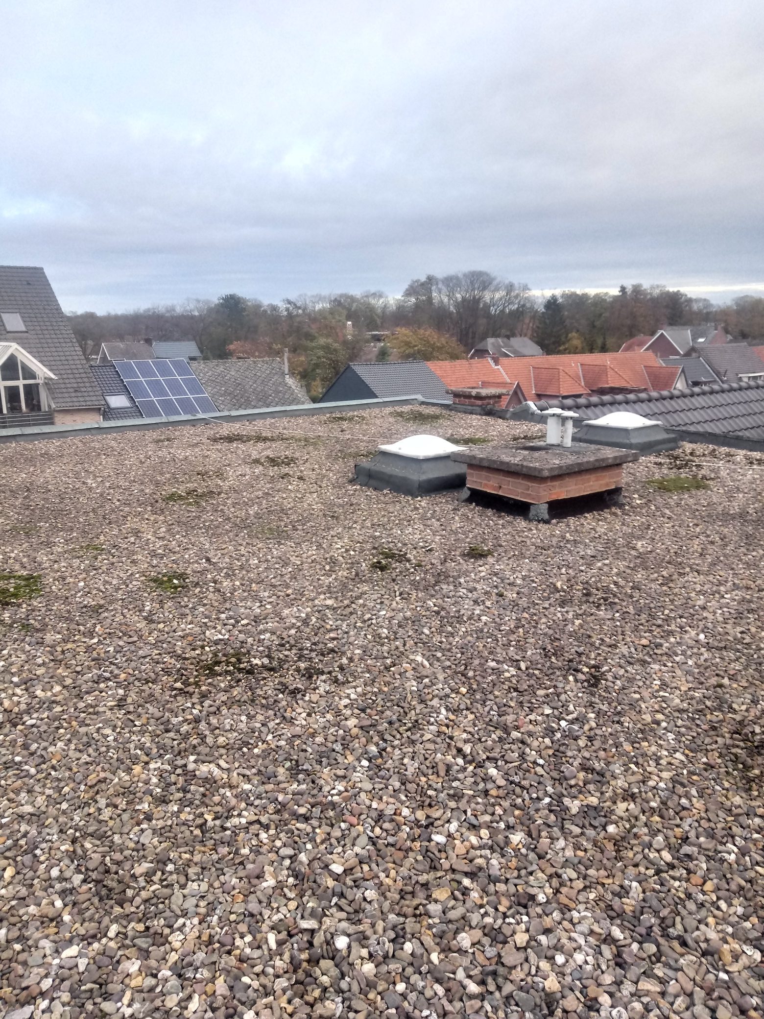 Renovatie van een Plat Dak met Ballast te Eisden in Eisden, foto 3