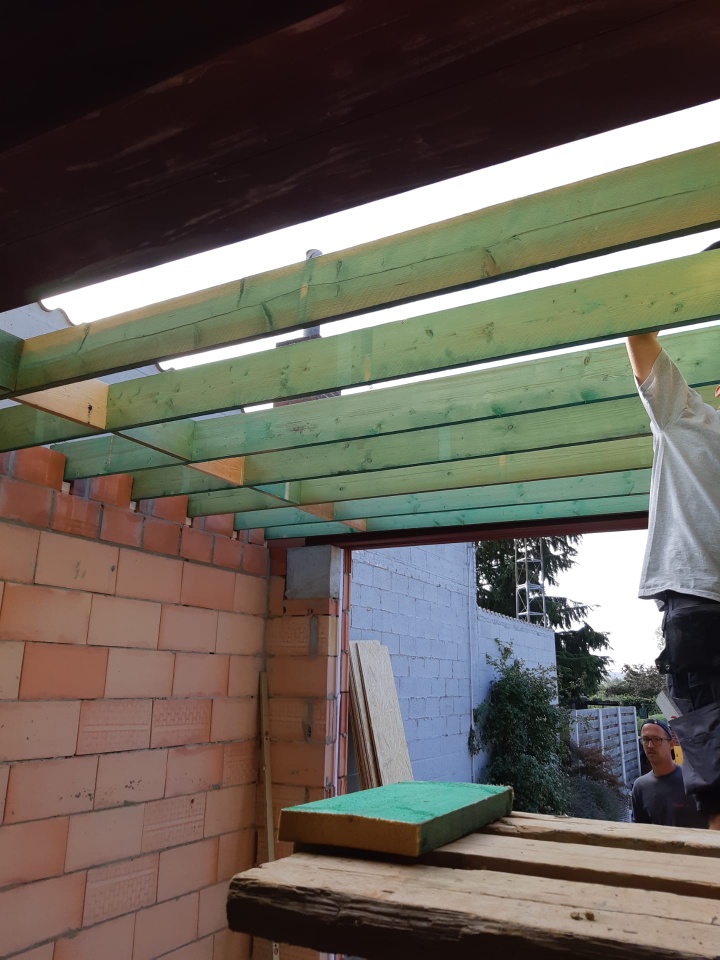 Renovatie van een Plat Dak en Gevelbekleding in Afrormosia te Boorsem in Boorsem, foto 2