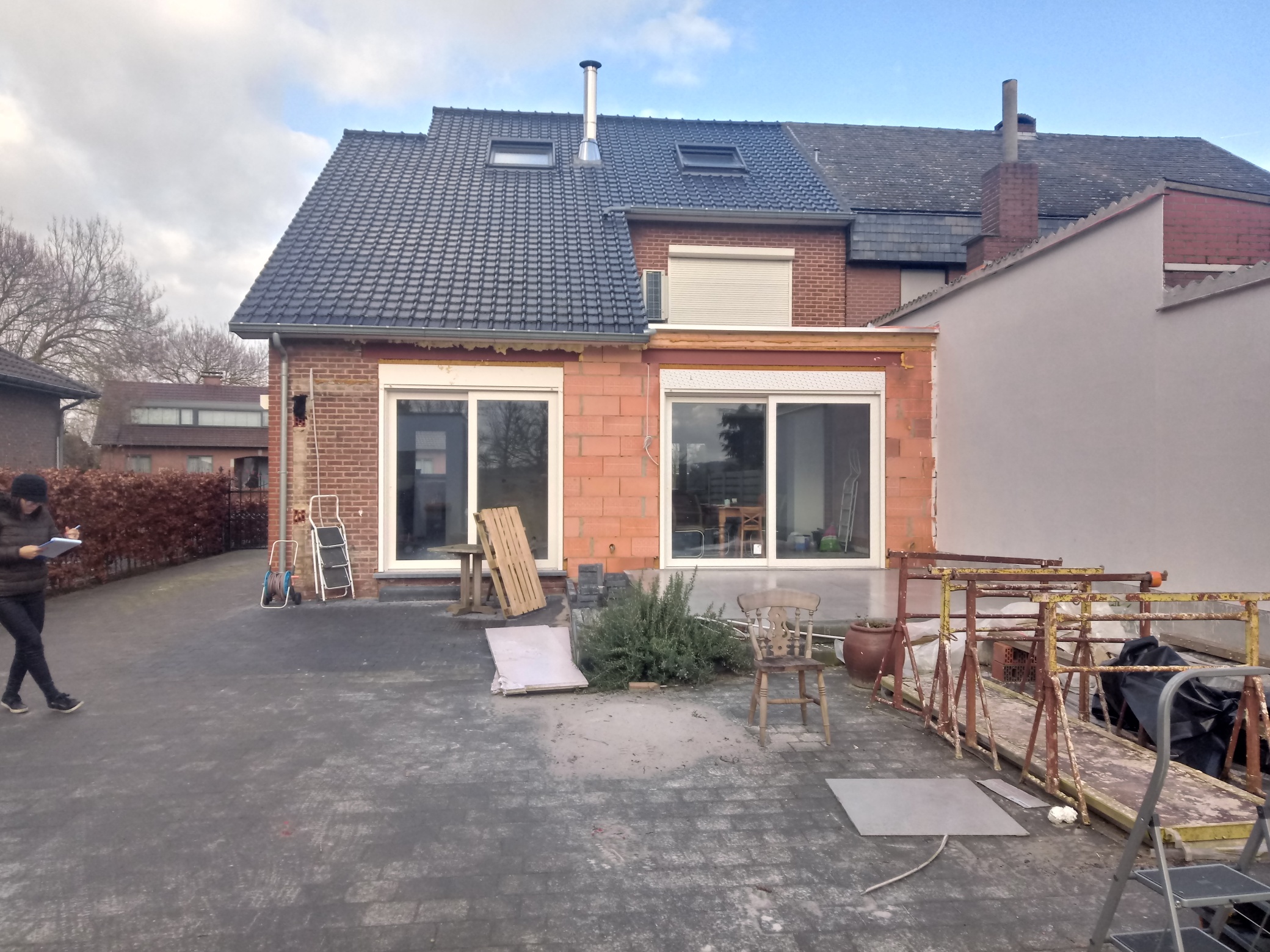 Renovatie van een Plat Dak en Gevelbekleding in Afrormosia te Boorsem in Boorsem, foto 10