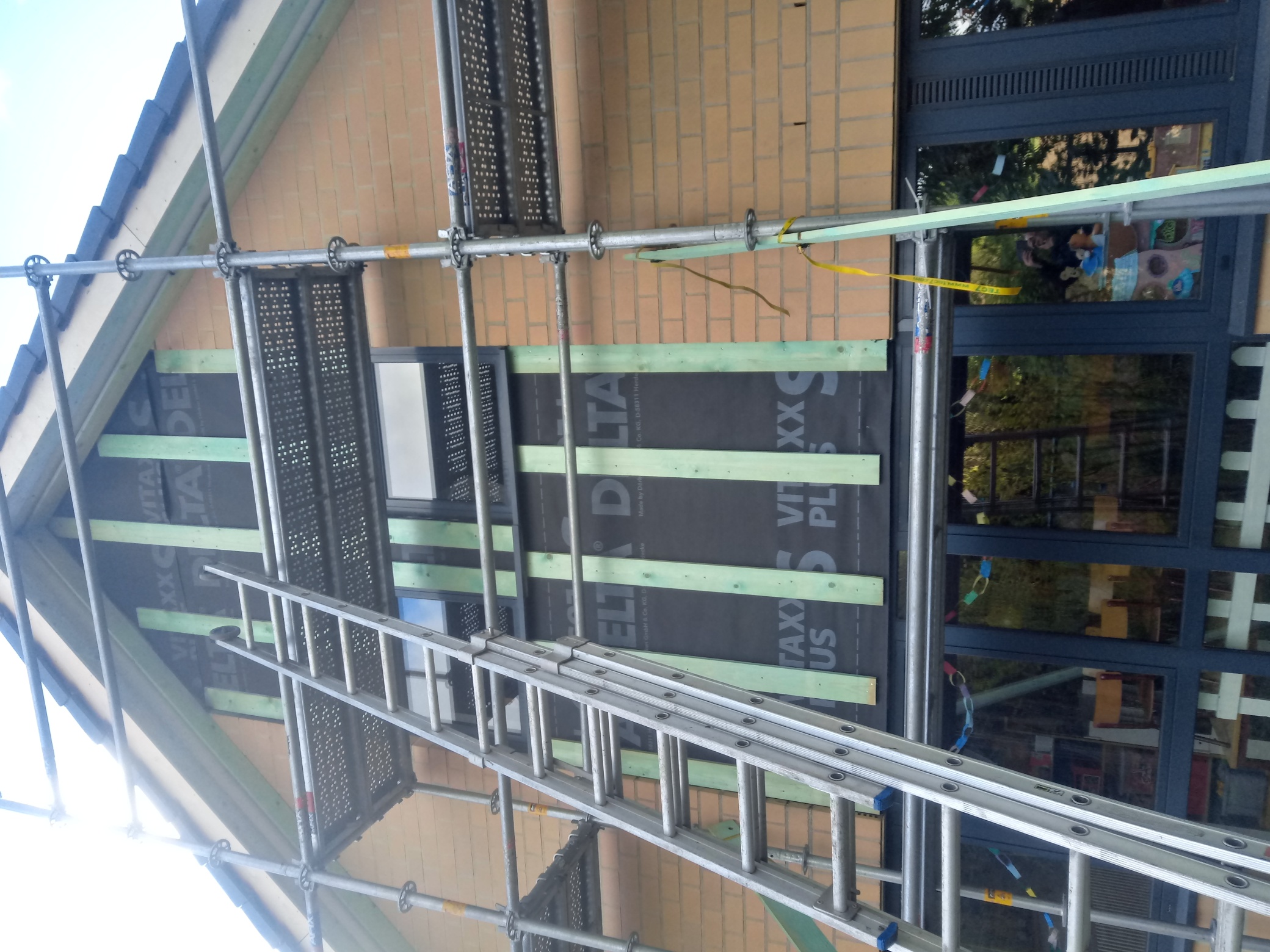 Renovatie van Gevelbekleding Bij School Icarus te Kinrooi in Kinrooi, foto 3