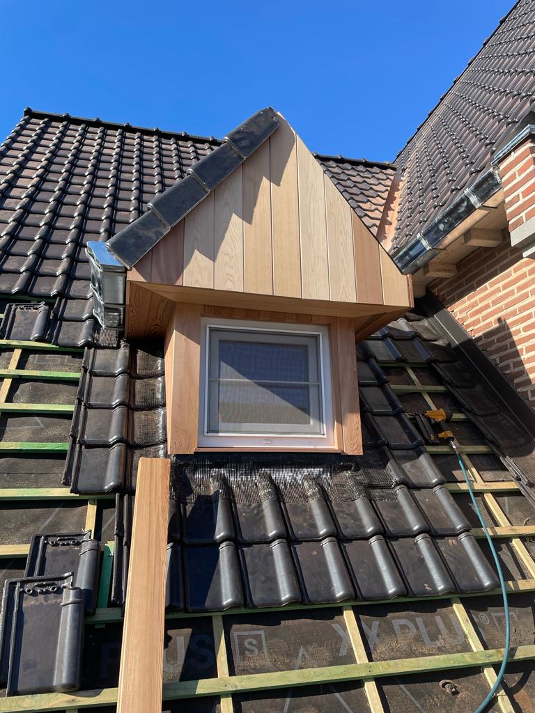 Renovatie van Hellend Dak te Leut in Leut, foto 8