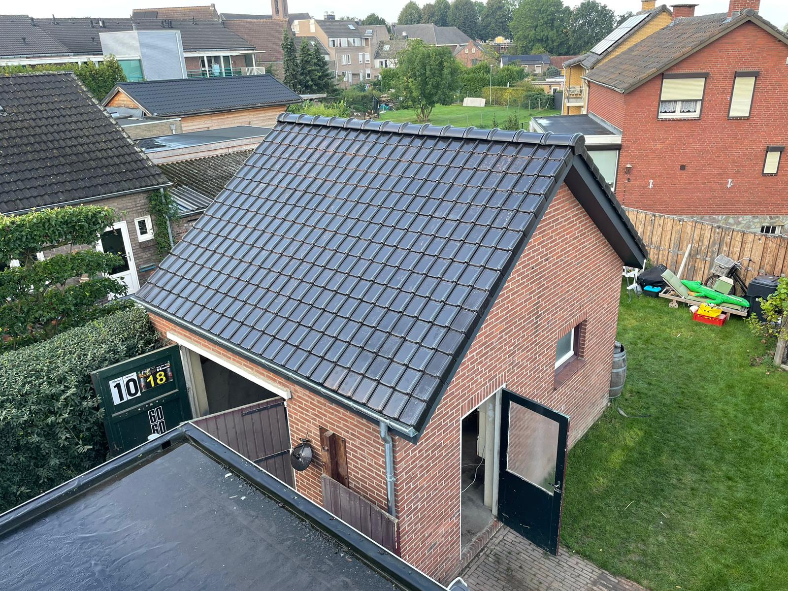 Renovatie van Hellend Dak te Nederland in Nederland, foto 14