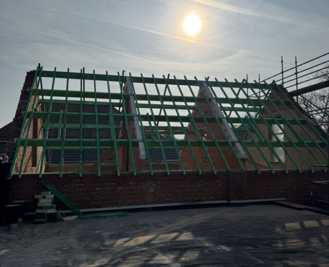 Totaalrenovatie Hellend Dak, Plat Dak + Verdiepingsvloer te Diest in Diest, foto 4