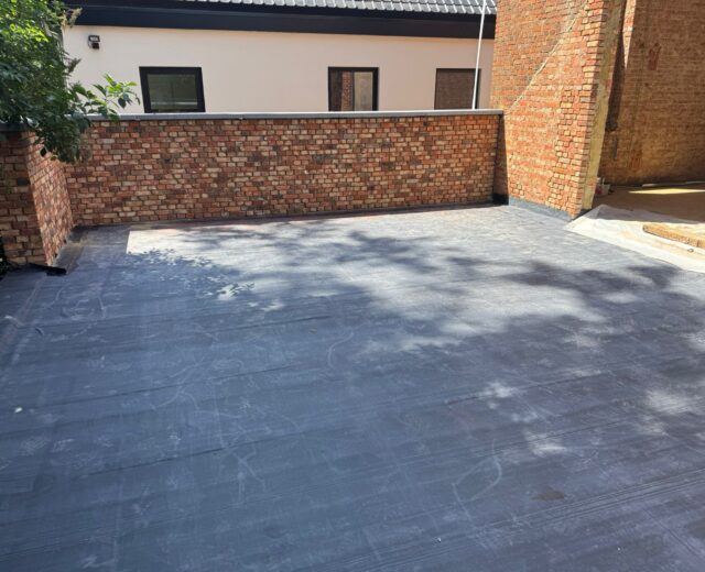 Totaalrenovatie Hellend Dak, Plat Dak + Verdiepingsvloer te Diest in Diest, foto 12