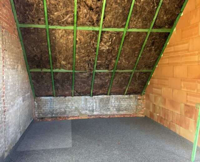 Totaalrenovatie Hellend Dak, Plat Dak + Verdiepingsvloer te Diest in Diest, foto 16